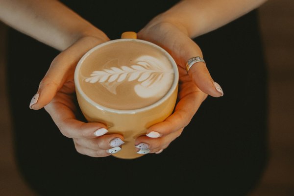 Elevate your wardrobe: embrace sustainable fashion daily without compromising style